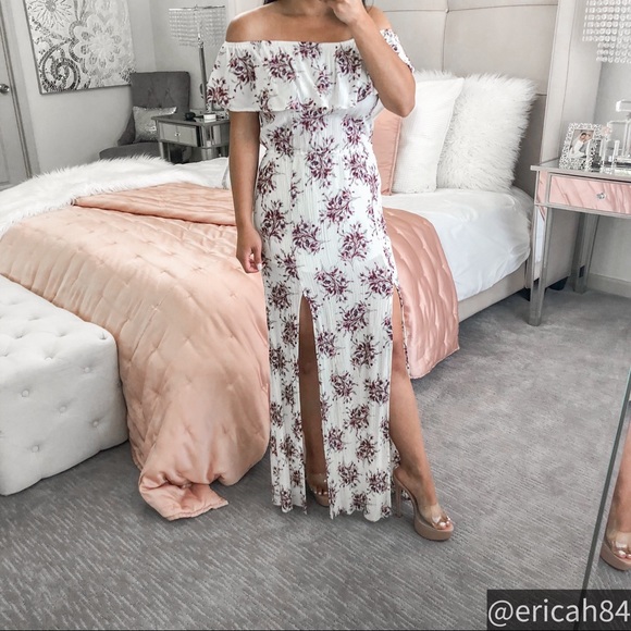 Honey Belle Dresses & Skirts - HoneyBelle floral strapless front split maxi dress